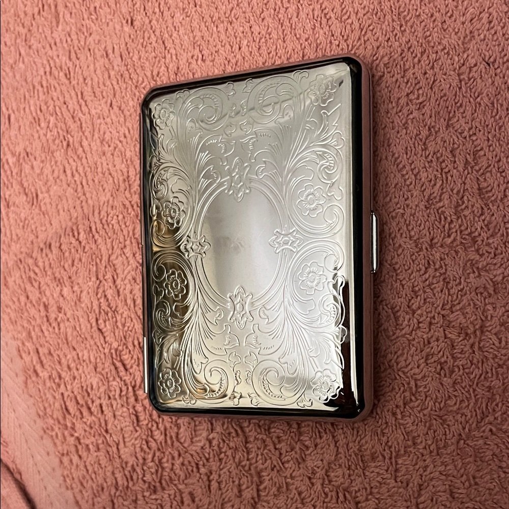 Elegant Silver Floral Engraved Case